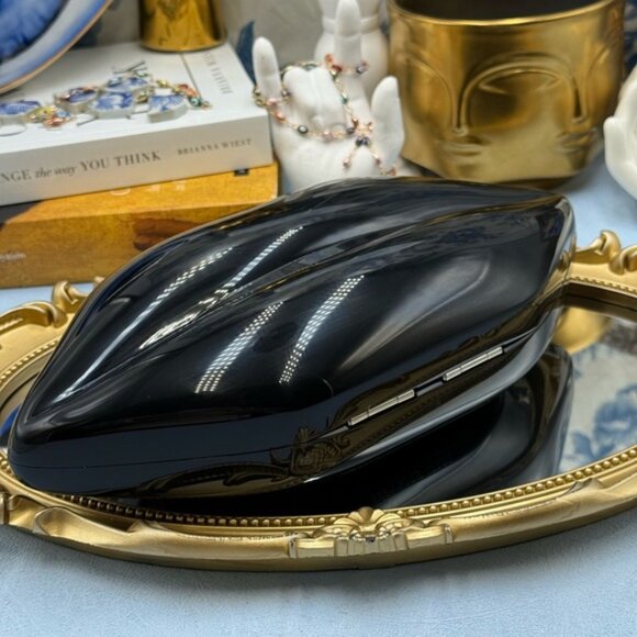 🆕 LULU GUINNESS 🧿 NWOT Black Medium Iconic Lips Perspex Clutch Bag - Picture 14 of 16